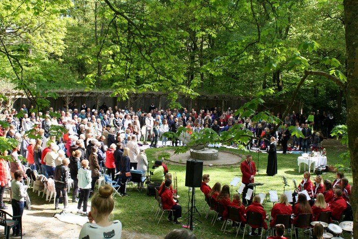 gudstjeneste på Kunstcentret